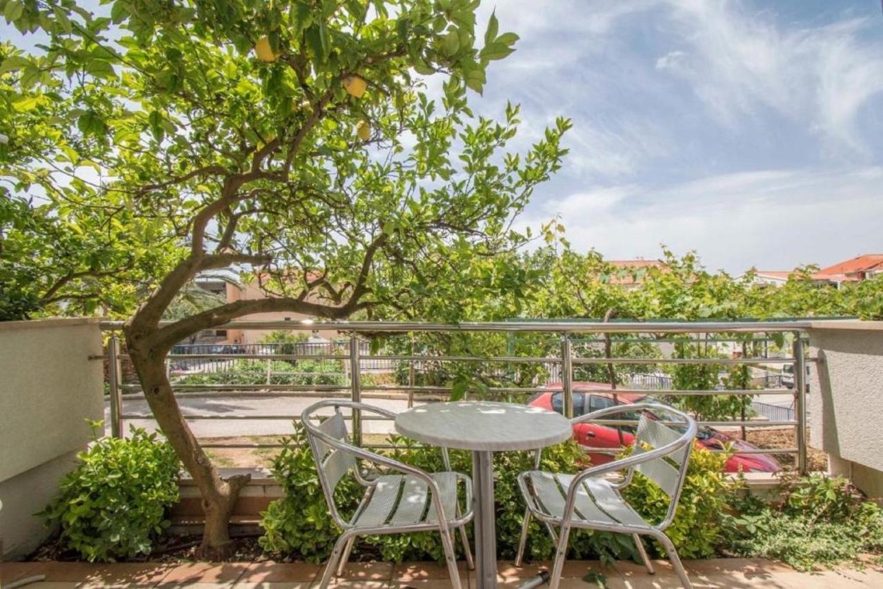 Apartments Antonio Tučepi المظهر الخارجي الصورة