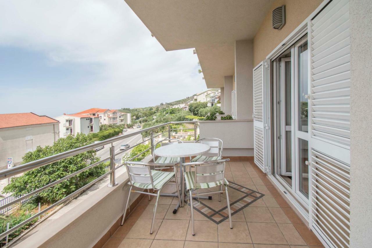 Apartments Antonio Tučepi المظهر الخارجي الصورة