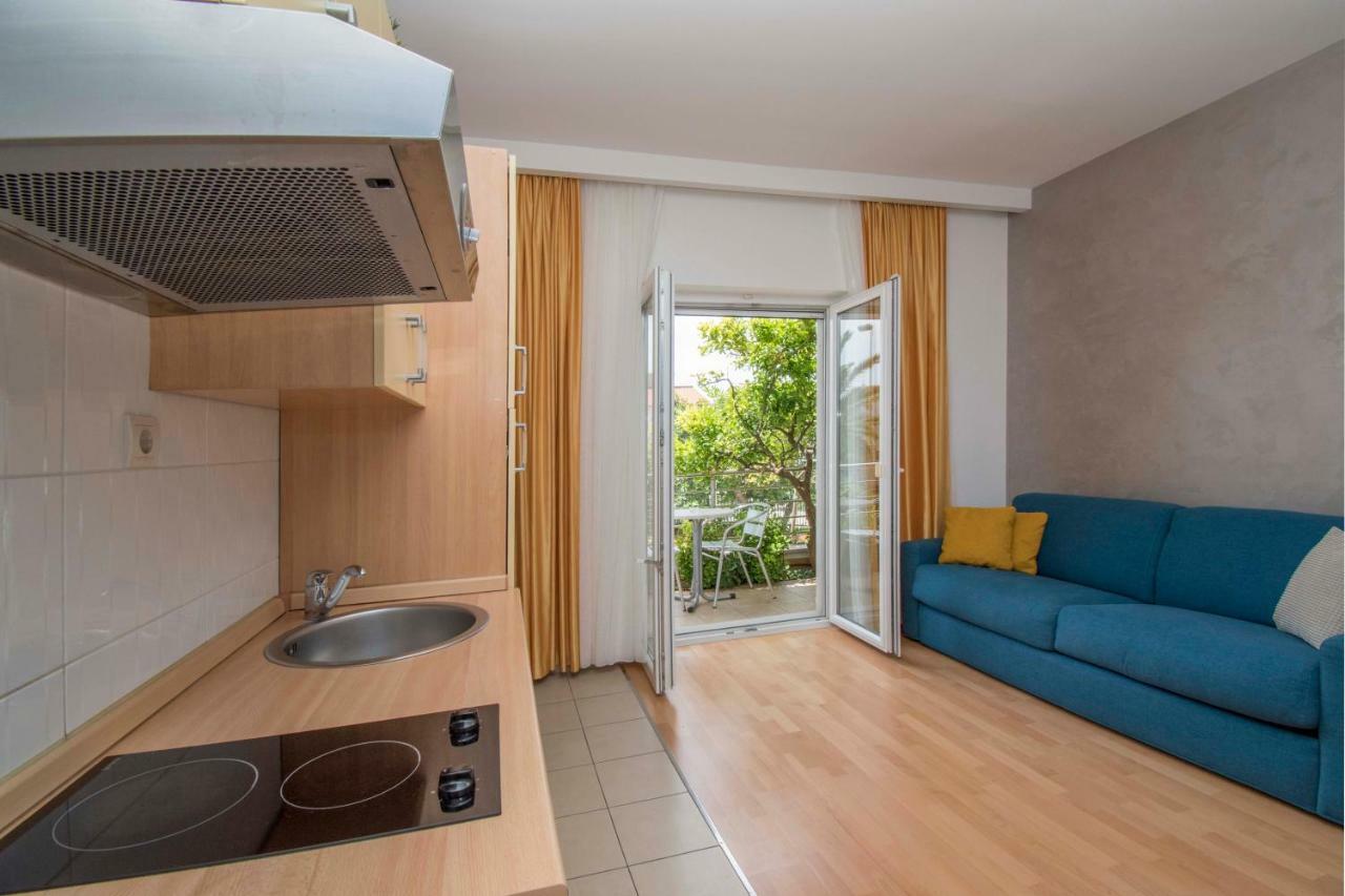 Apartments Antonio Tučepi المظهر الخارجي الصورة